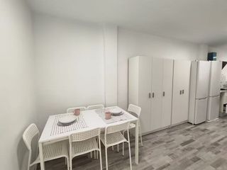 Piso en venta en Parque Victoria Eugenia en Málaga