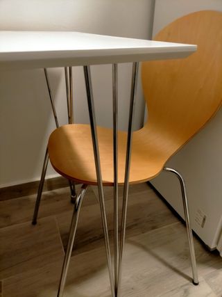 Mesa Comedor con 4 Sillas