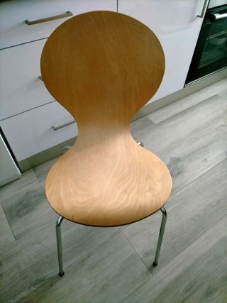 Mesa Comedor con 4 Sillas