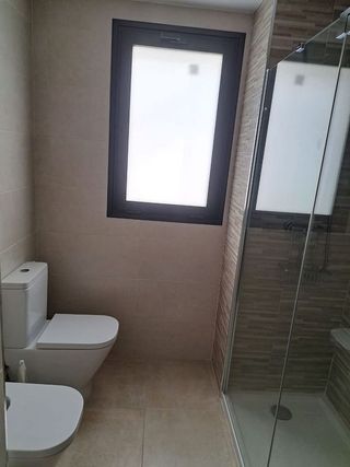 Piso en alquiler en Martín Carpena - Torre del Río en Málaga
