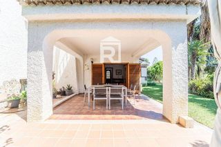Chalet en venta en Picassent
