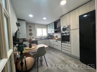 Casa adosada en venta en Les Arenes - La Grípia  Can Montllor en Terrassa