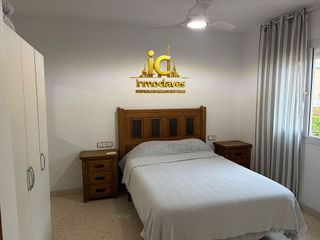 Casa adosada en venta en La Granja-La Colina-Los Pastores en Algeciras