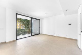 Piso en venta en Puerto - Plaza de Toros en Estepona