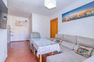 Piso en venta en Polígono Cartuja – La Paz en Granada