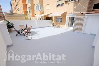 Piso en venta en L´Illa perduda en Valencia
