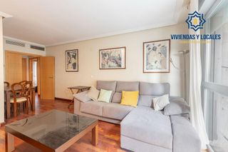 Piso en venta en Camino de Ronda - Rosaleda en Granada