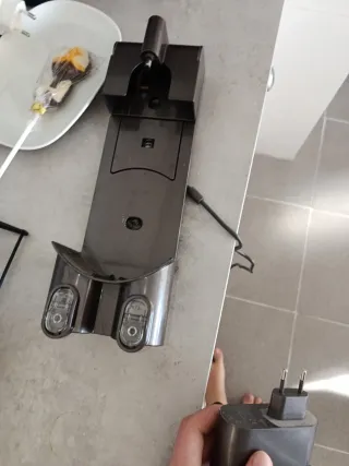 Aspiradora Dyson DC62 Incluye cargador