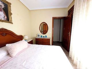 Piso en alquiler en Linares