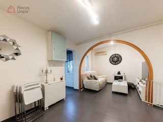 Chalet en venta en Sants-Badal en Barcelona