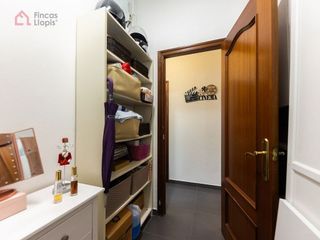 Chalet en venta en Sants-Badal en Barcelona