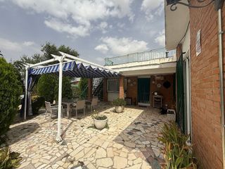 Chalet en venta en Fuente el Saz de Jarama