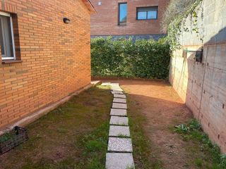 Chalet en venta en Corbera de Llobregat