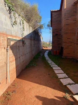 Chalet en venta en Corbera de Llobregat