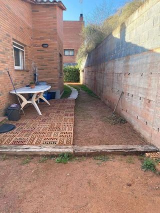 Chalet en venta en Corbera de Llobregat