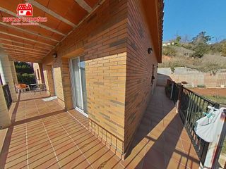 Chalet en venta en Corbera de Llobregat