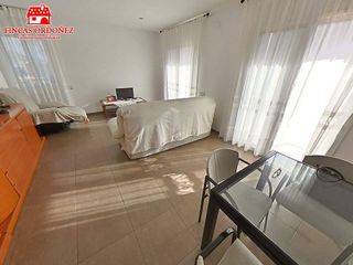 Chalet en venta en Corbera de Llobregat