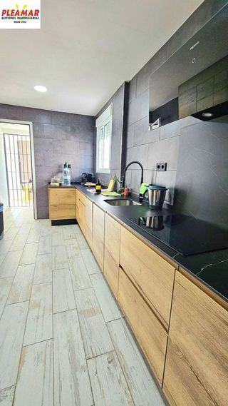 Chalet en venta en Santuario - La Laguna en Chipiona