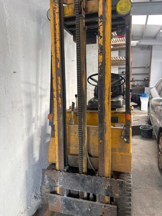 Carretilla elevadora Fenwick sin batería