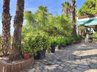 Chalet en venta en Peña de las Águilas en Elche