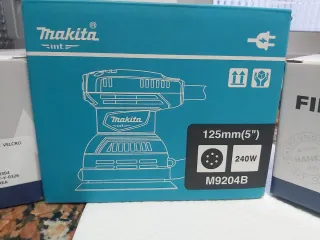 Lijadora Makita M9204B + 2 Cajas Lijas Hanko