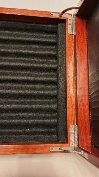 Estuche Kynsey para plumas/boligrafos