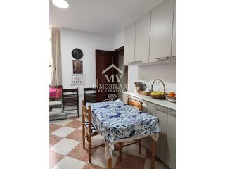 Piso en venta en Cruz Roja en Sevilla