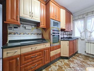 Piso en venta en La Arena en Gijón