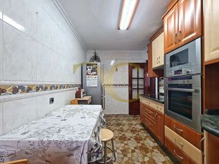 Piso en venta en La Arena en Gijón