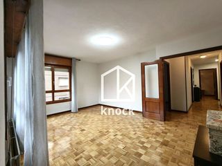 Piso en venta en Natahoyo en Gijón