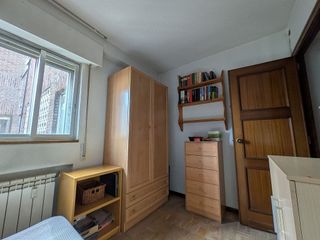 Piso en venta en Media Legua en Madrid