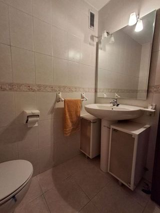 Piso en venta en Media Legua en Madrid