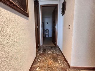 Piso en venta en Media Legua en Madrid