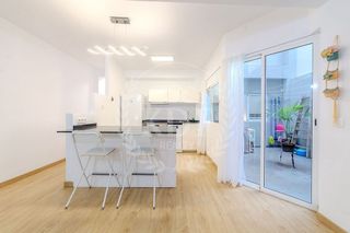 Piso en venta en Duggi - Rambla - Los Hoteles en Santa Cruz de Tenerife