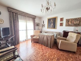 Piso en venta en Feria-Alameda en Sevilla