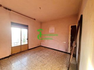 Piso en venta en Carolina (La)