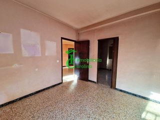 Piso en venta en Carolina (La)