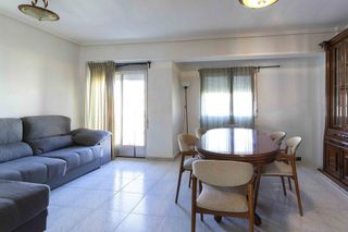 Piso en venta en Zona Avenida al Vedat en Torrent