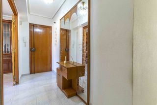 Piso en venta en Zona Avenida al Vedat en Torrent