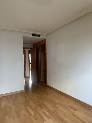 Piso en venta en El Campillo - Polígono Cantabria en Logroño