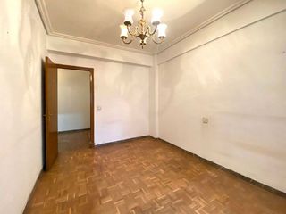 Piso en venta en Txagorritxu - El Pilar en Vitoria-Gasteiz
