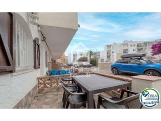 Piso en venta en Empuriabrava en Castelló d´Empúries