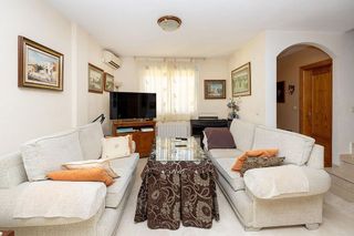 Casa adosada en venta en Ogíjares