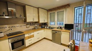 Casa adosada en venta en Cervantes en Granada