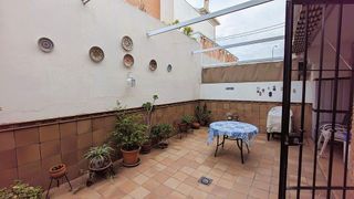Casa adosada en venta en Cervantes en Granada