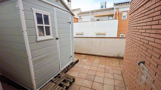 Casa adosada en venta en Cervantes en Granada