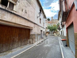 Casa adosada en venta en Cehegín