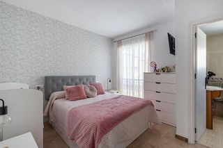 Casa adosada en venta en Ogíjares