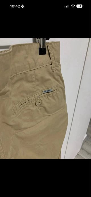 Bermudas color beige