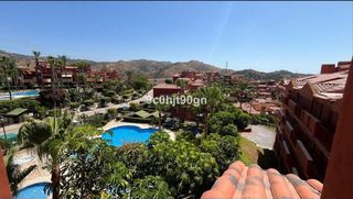 Piso en venta en Cabo Pino - Reserva de Marbella en Marbella